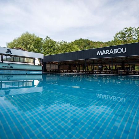 Marabou Resort براشوف المظهر الخارجي الصورة