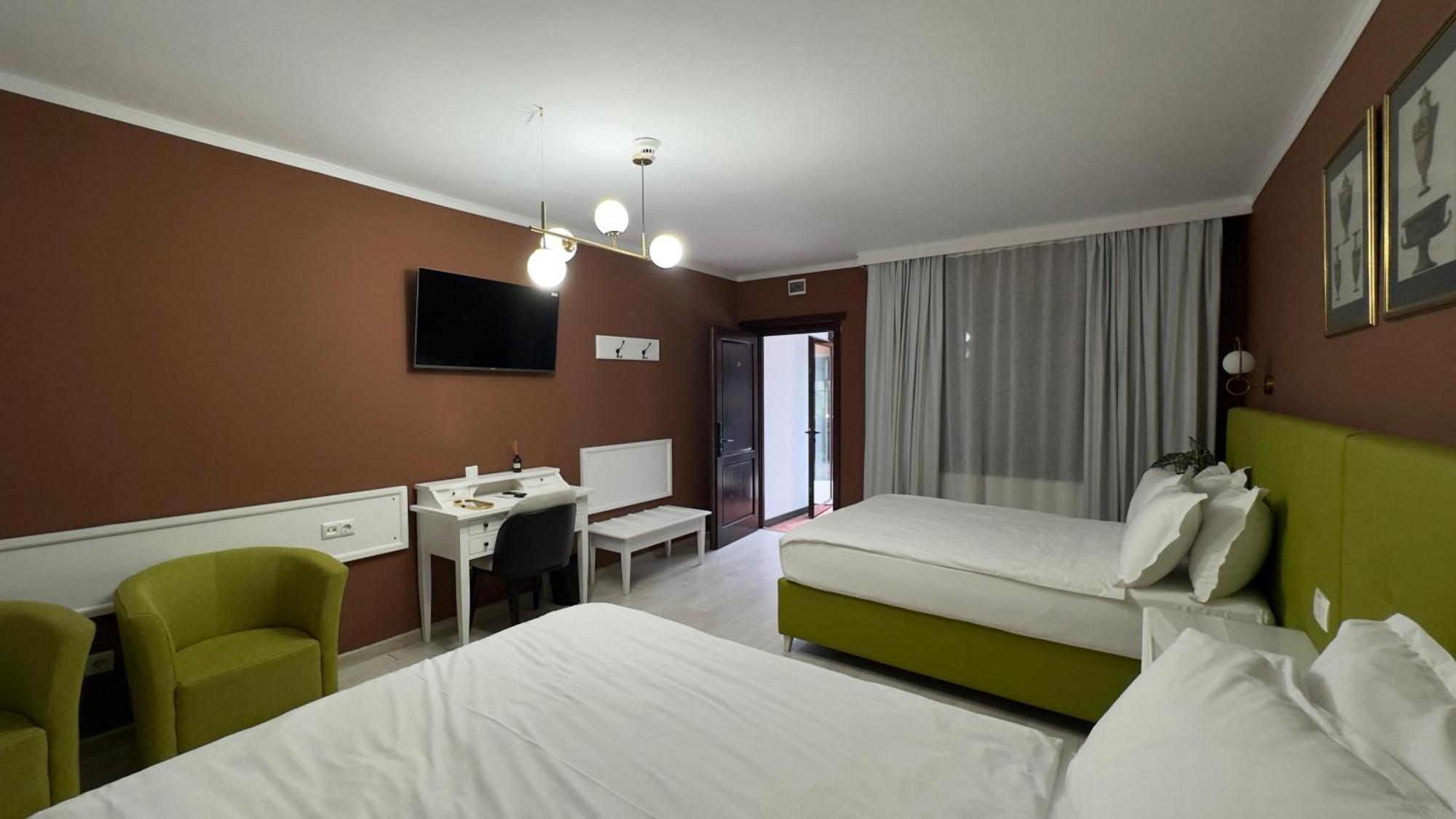 Marabou Resort براشوف المظهر الخارجي الصورة